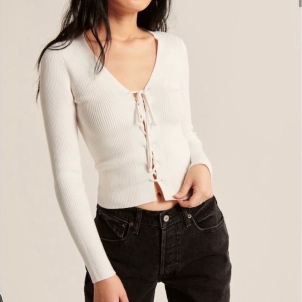 Abercrombie & Fitch, Elevated Knit Slim Lace-Up Cardigan, XS